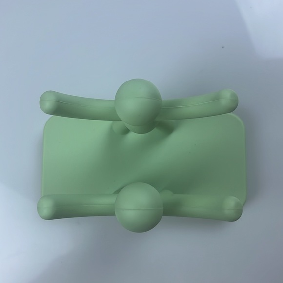 Umbra Buddy Napkin Holder S127-37 - Picture 4 of 5